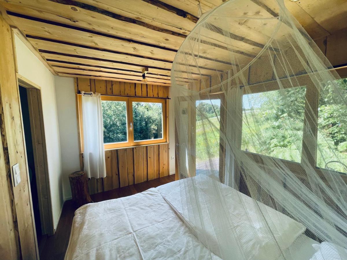 Boutique Glamping Divja Divine Villa Zgornja Korena Kültér fotó