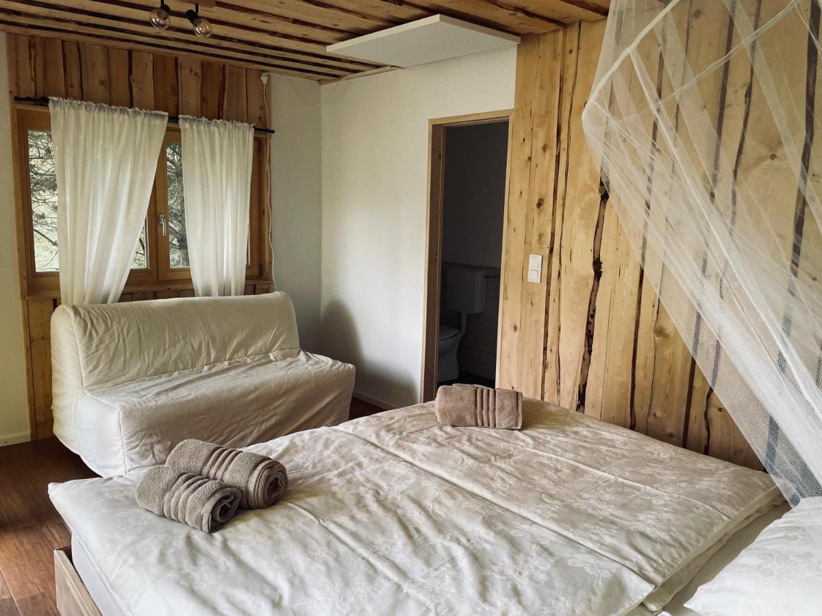 Boutique Glamping Divja Divine Villa Zgornja Korena Kültér fotó